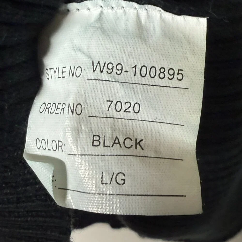 IVY- Black Ribbed Turtleneck Size Large
